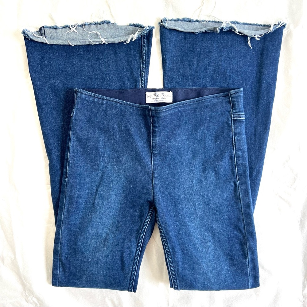 We The Free Free People Penny Pull On flare jeans size 27